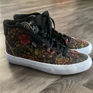 Vans Black Floral High-Tops for Girls size #3.5